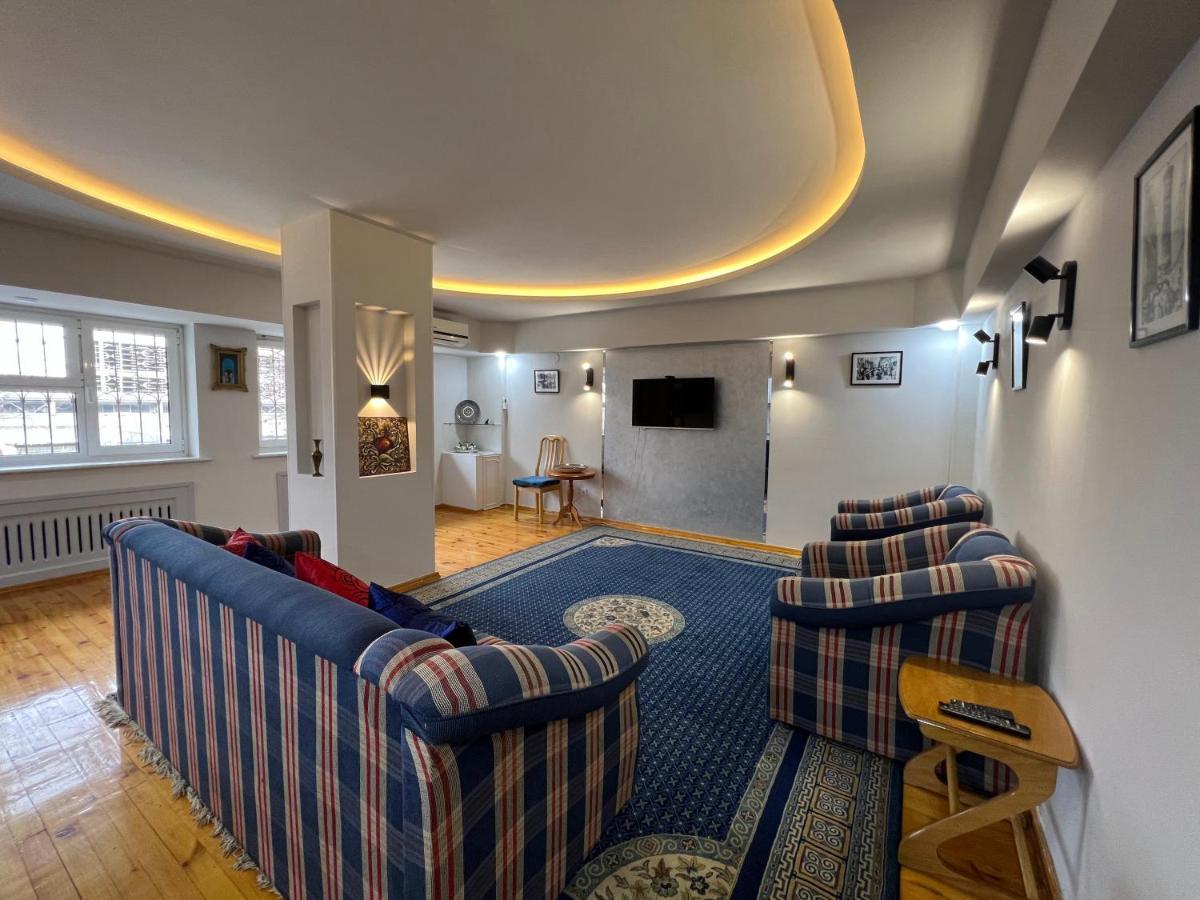 3-Bedroom Apartment On Ohunboboev Tasken Kültér fotó