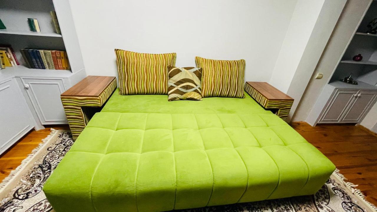 3-Bedroom Apartment On Ohunboboev Tasken Kültér fotó