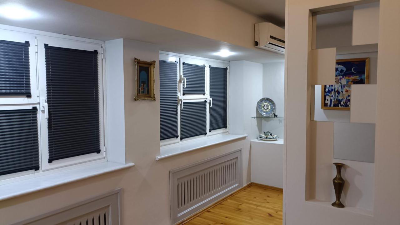 3-Bedroom Apartment On Ohunboboev Tasken Kültér fotó